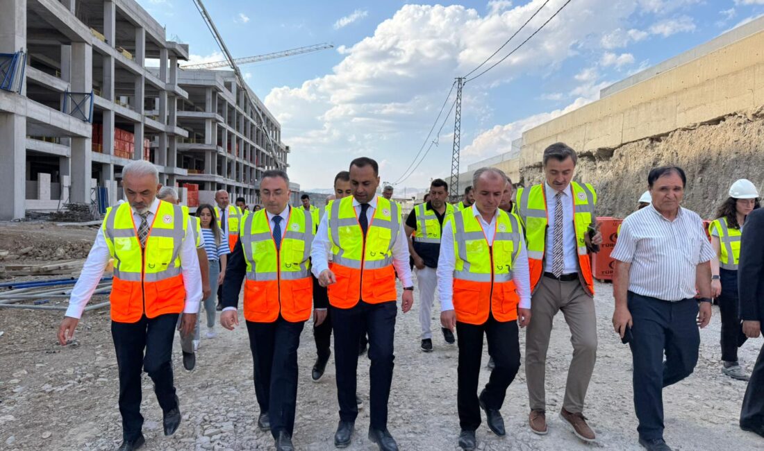 Erdoğan: Hastanemizin %78’i Tamamlandı Çankırı’nın sağlık altyapısını güçlendirecek olan 400 yataklı yeni Eğitim Araştırma
