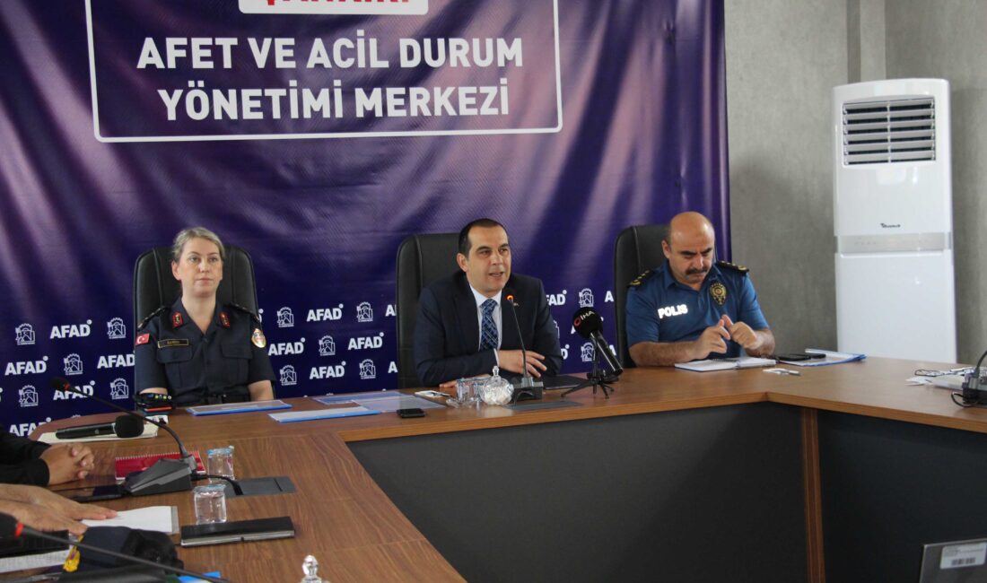 Vali Taşolar: Olay sayısında azalma var Çankırı’da Vali M. Fırat Taşolar başkanlığında 2025 yılı Mart Nisan