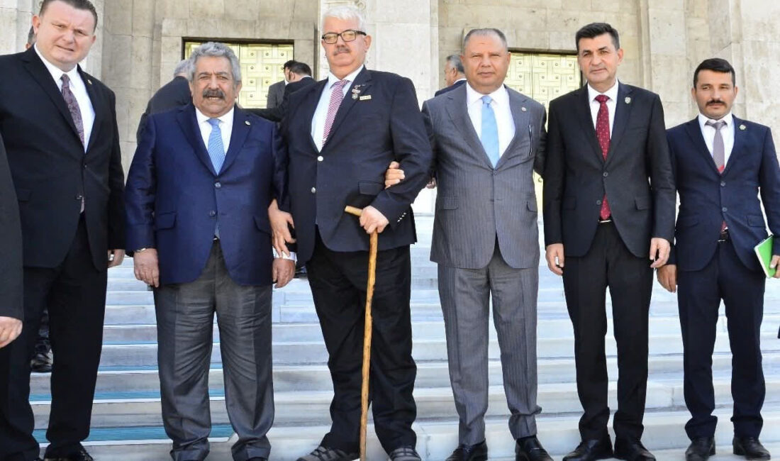 “Terörsüz Türkiye” sürecine desteklerini açıkladılar “Terörsüz Türkiye” bilgilendirmeleri kapsamında Türkiye Harp Malulü Gaziler, Şehit Dul