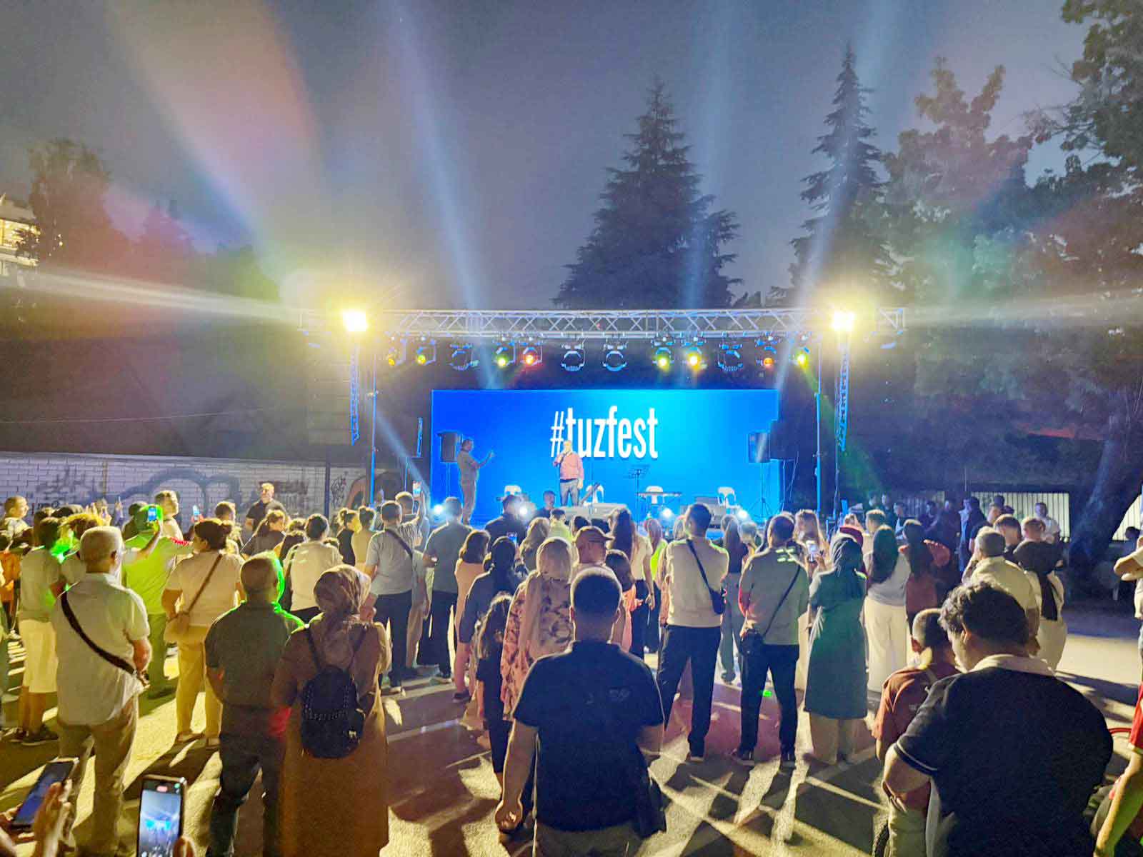 4.Uluslararası Çankırı Tuz Festivali kapsamında yerel sanatçıların yer aldığı Açık
