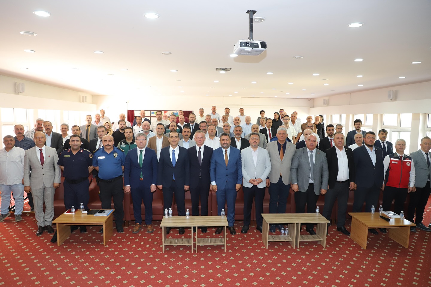 Orta Muhtarlar Toplantısı, Vali M. Fırat Taşolar  başkanlığında gerçekleştirildi. Orta