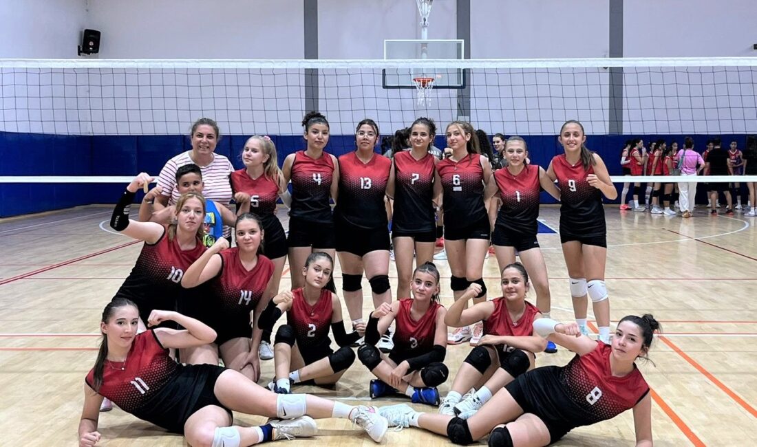 Çankırı voleybol takımı galibiyetle başladı Çankırı voleybol takımı ilk maçını 3-0 kazanarak büyük bir avantaj