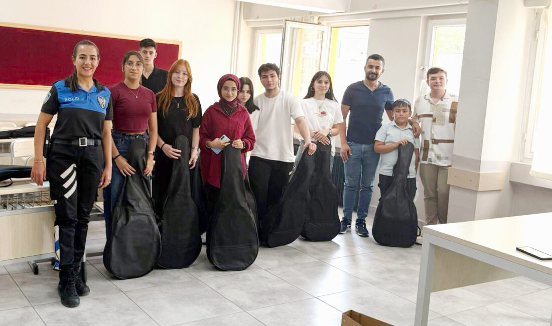 Çankırı Emniyet Müdürlüğü ekiplerince Çocuk ve Gençler Sosyal Koruma ve