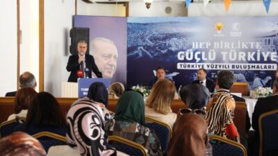 AK Parti Genel Başkan Yardımcısı Hasan Basri Yalçın ve beraberindeki