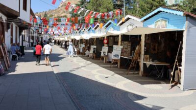 Bu yıl dördüncüsü düzenlenen Uluslararası Geleneksel Çankırı Tuz Festivali kapsamında