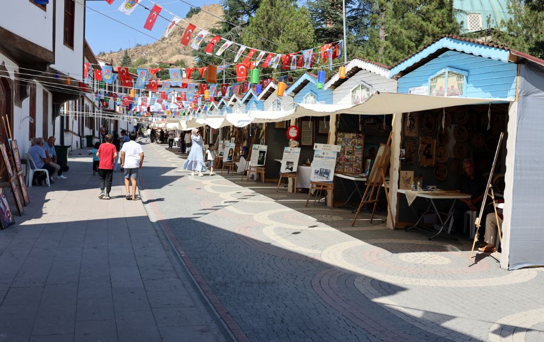 Bu yıl dördüncüsü düzenlenen Uluslararası Geleneksel Çankırı Tuz Festivali kapsamında