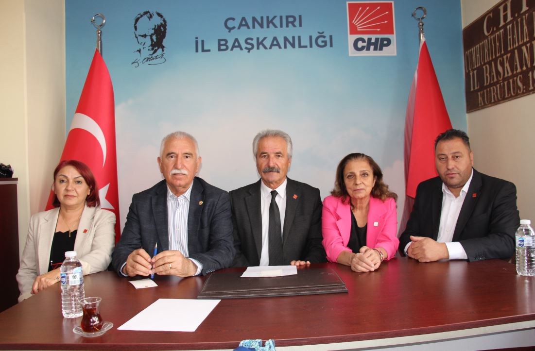 CHP Tokat Milletvekili Kadim Durmaz ile Yüksek Disiplin Kurulu Üyesi