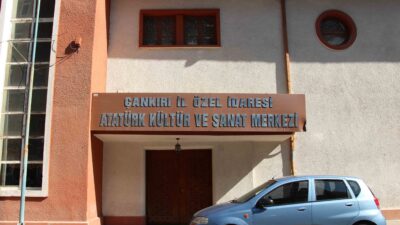 Atatürk Kültür ve Sanat Merkezi kullanımı okullara ücretsiz olurken, diğer