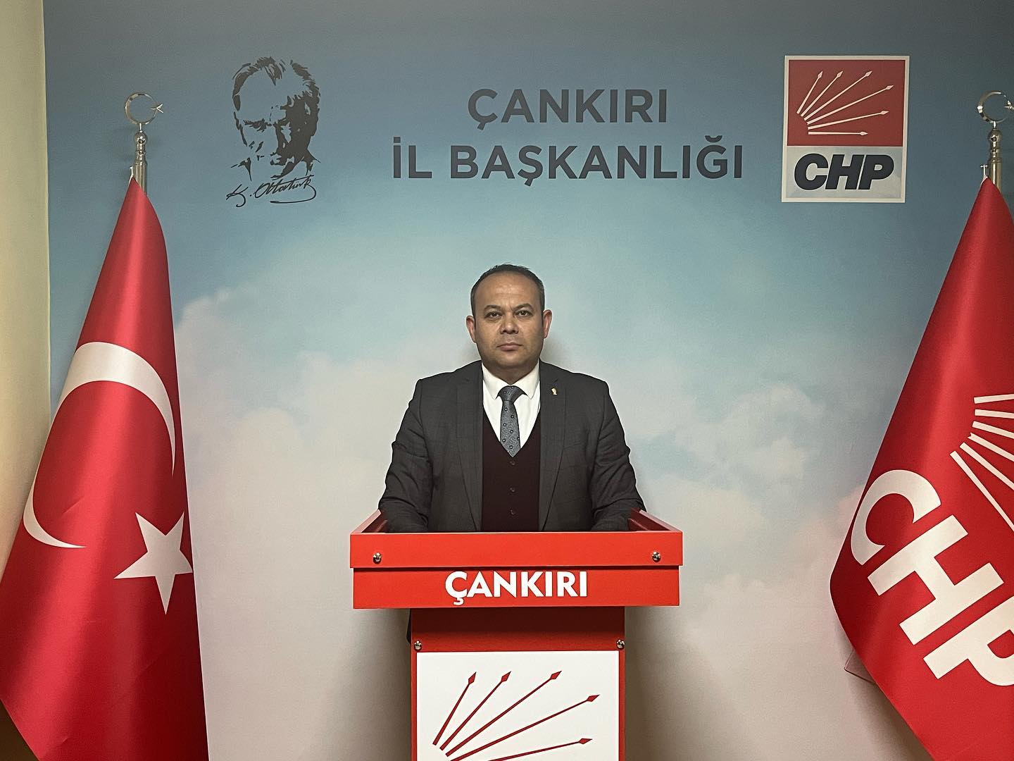 Eski CHP İl Başkanı Galip Ağaoğlu, yapılacak kongrede CHP İl