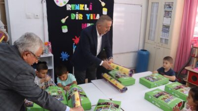 Çankırı’nın Ilgaz ilçesinde okulların açılmasıyla ilçedeki 1. Sınıflara kırtasiye ve