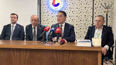 Demokrasi ve Atılım Partisi (DEVA) Genel Başkanı Ali Babacan, Çankırı’ya