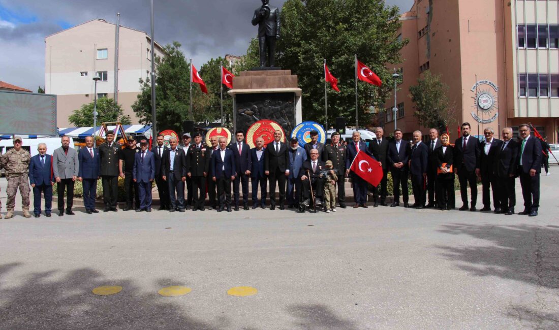 19 Eylül Gaziler Günü kutlandı 19 Eylül Gaziler Günü kapsamında kutlama programı gerçekleştirildi. Kucaklama Taşı