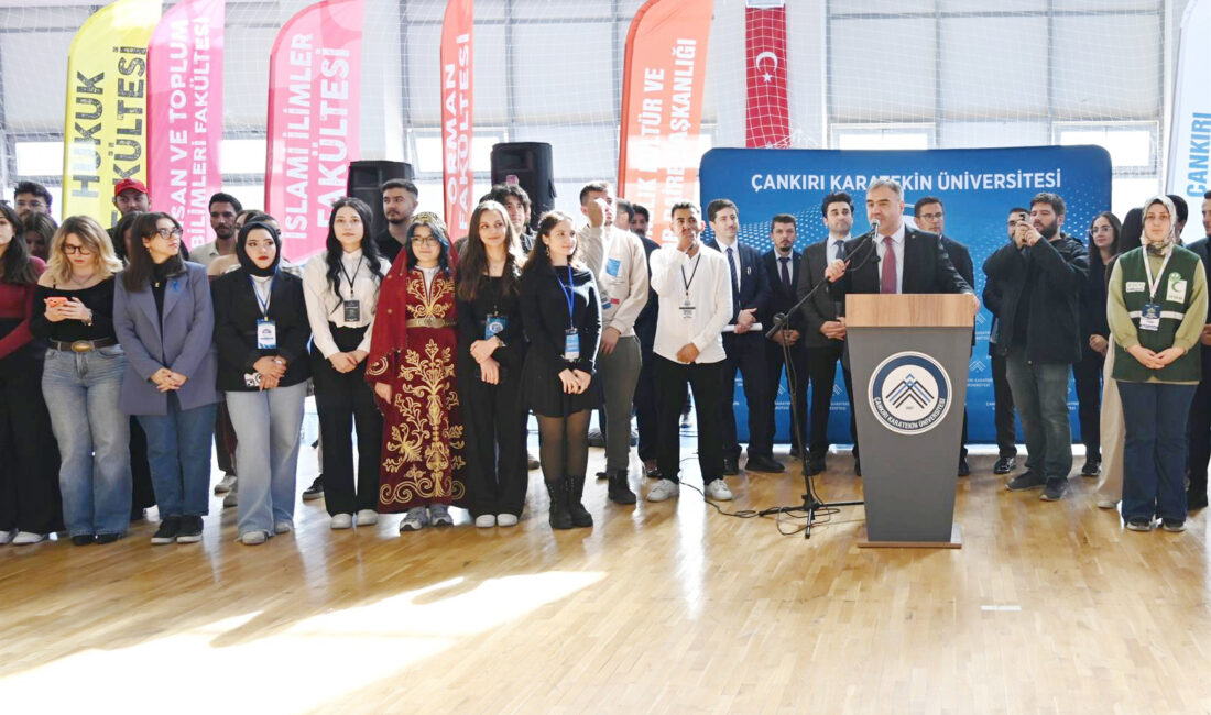 Çankırı Karatekin Üniversitesi’nde (ÇAKÜ) bu yıl 98 öğrenci topluluğunun katılımıyla