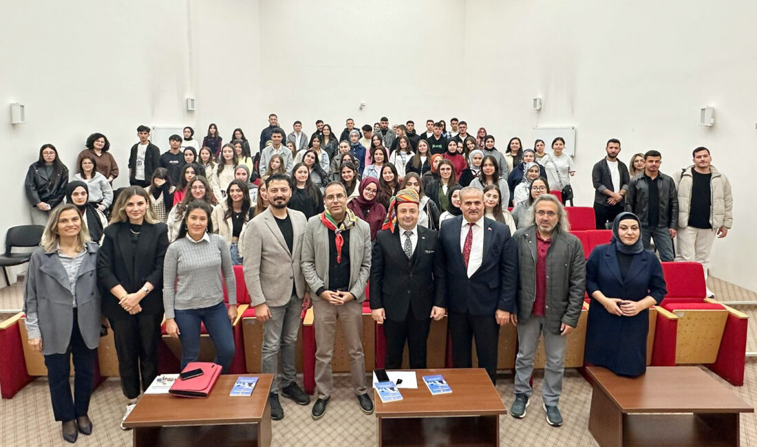 ÇAKÜ’de Ahilik ve Yaran Konferansı Gerçekleştirildi Çankırı Karatekin Üniversitesi (ÇAKÜ) Kariyer Merkezi ve ÇAKÜ Sosyal Bilimler