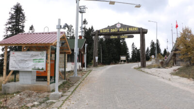 Çankırı ile Kastamonu il sınırları arasında kalan Ilgaz Dağı Milli