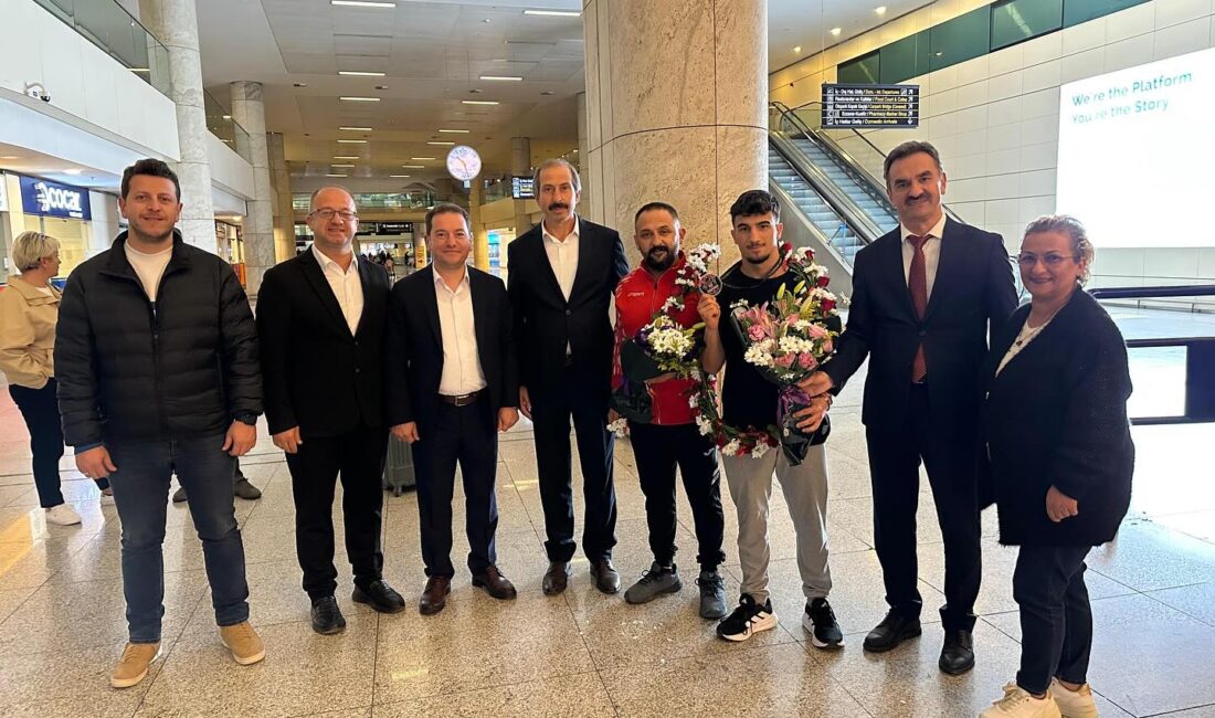 Arnavutluk’un Durres kentinde düzenlenen Gençler ve U23 Avrupa Halter Şampiyonası’nda