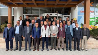 19 Ekim Muhtarlar Günü dolayısıyla Koç Otel’de düzenlenen programda merkez