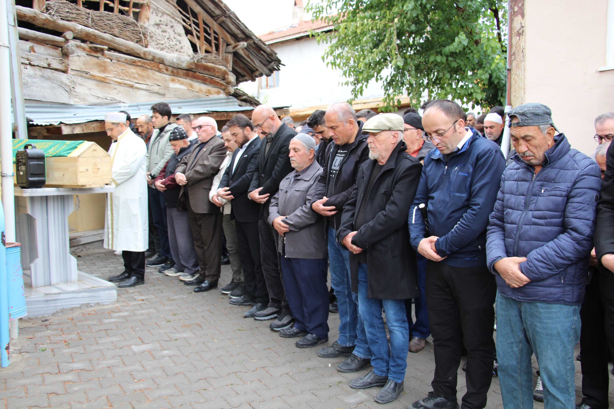 ÇANKIRI’da işe giderken eski eşi S.Y. (43) tarafından bıçaklanarak öldürülen