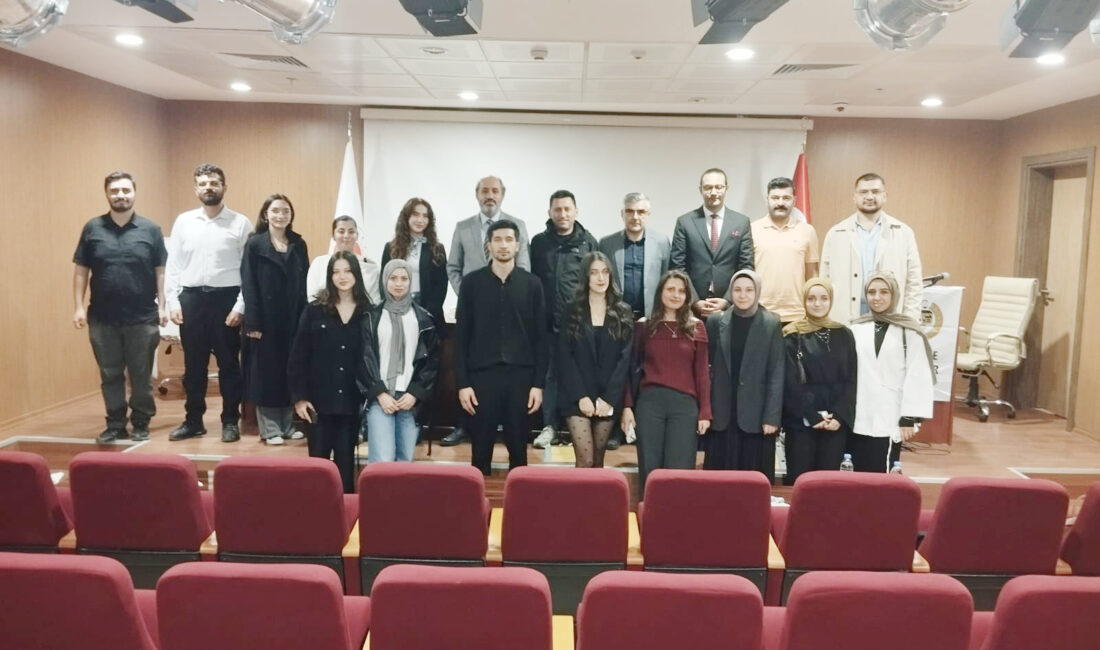 Baroda “Bilişim Hukuku” başlıklı meslek içi eğitim yapıldı Çankırı Barosu’nda “Bilişim Hukuku” başlıklı meslek içi eğitim gerçekleştirildi. Programa