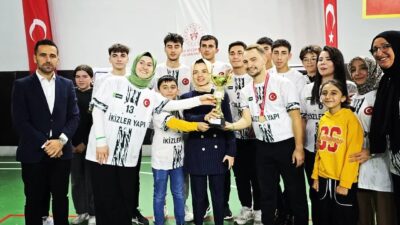 Atkaracalar ilçesinde düzenlenen Kaymakamlık Kupası Voleybol Turnuvası final mücadelesiyle sona