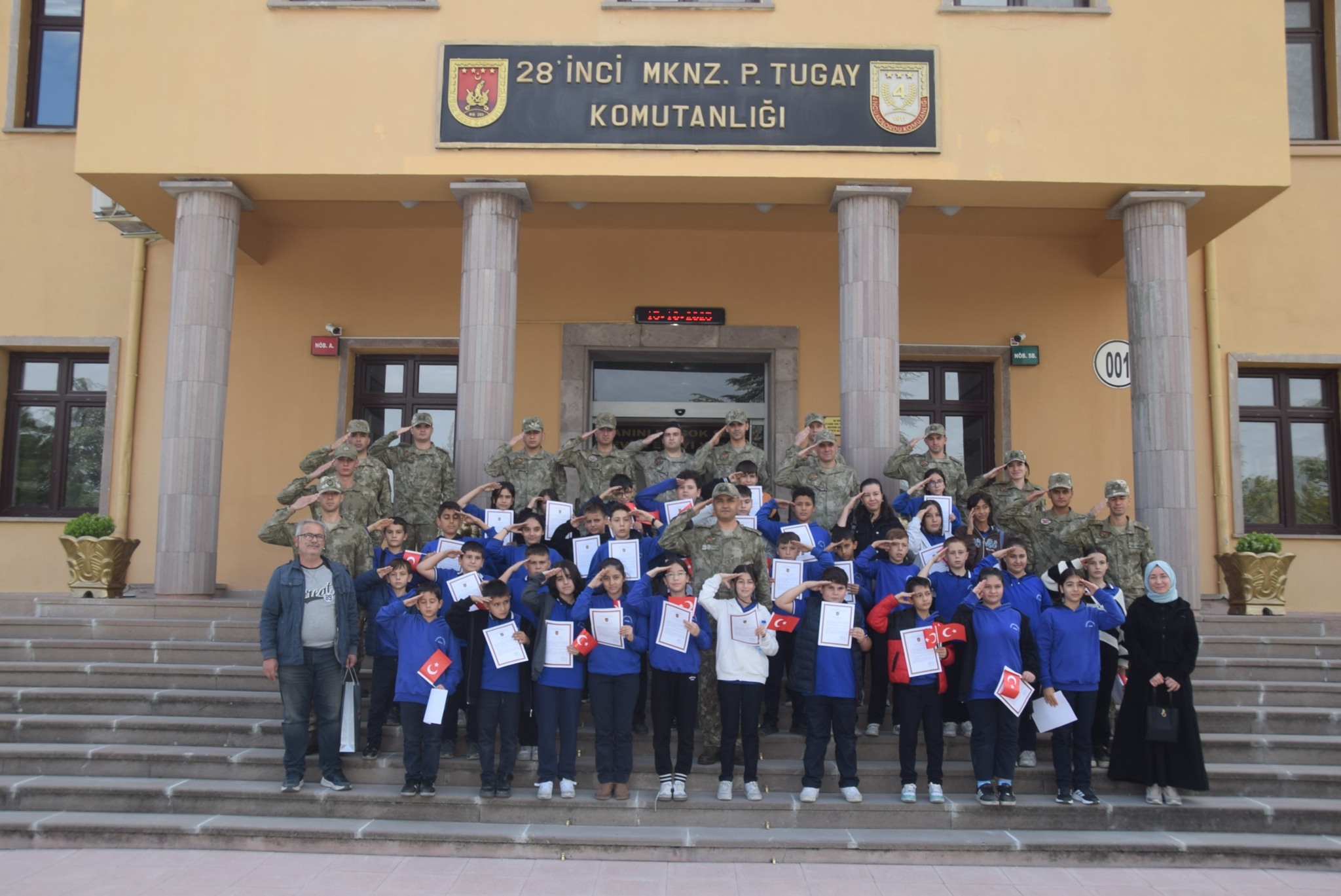 Şehit Erdem Öztürk Kız Mesleki ve Teknik Anadolu Lisesi okul