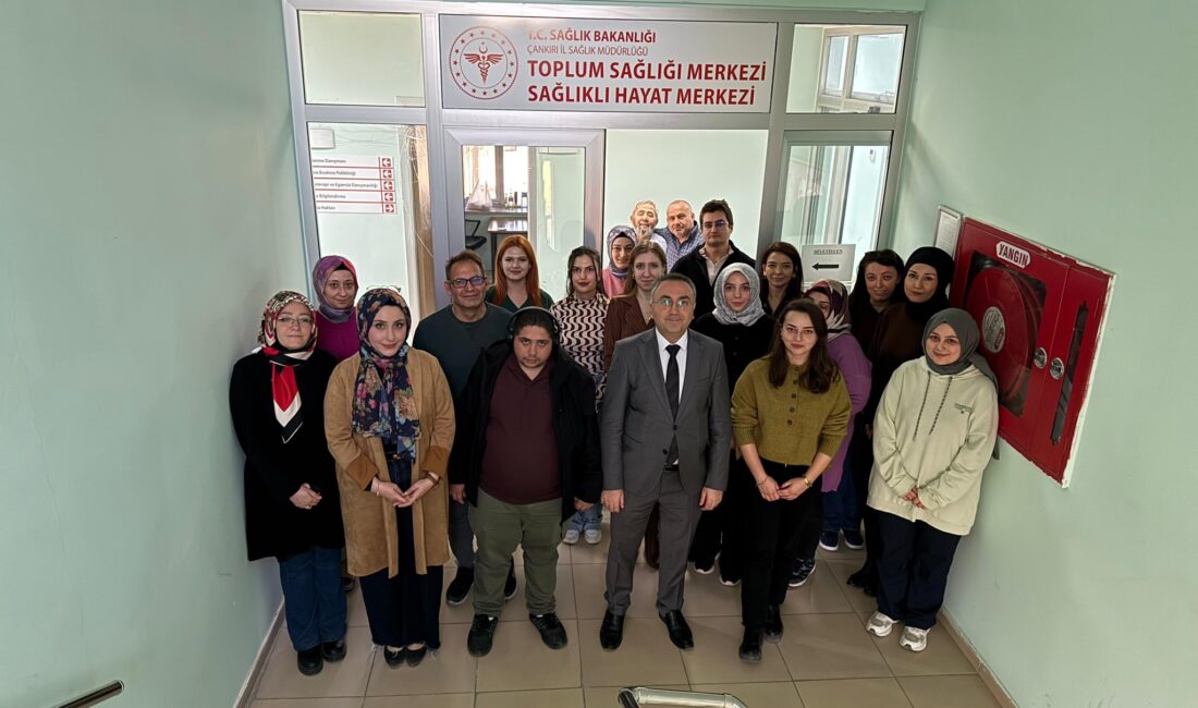 Sağlık hizmetlerinde inceleme yaptılar İl Sağlık Müdürü Dr. Öğr. Üyesi Yunus Emre Bulut ve