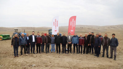 AK Parti Çankırı İl Başkanı Koray Erdoğan, kuraklığa dayanıklı sertifikalı