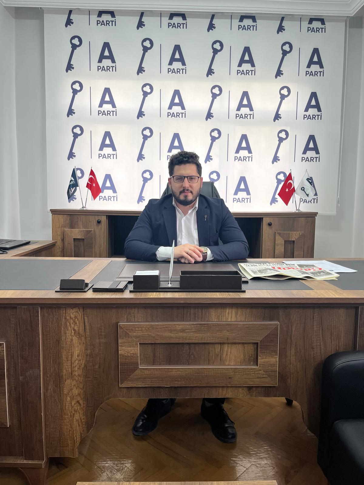 Anahtar Parti İl Başkanı Av. Burak Ak yaptığı değerlendirmede, Türkiye’nin
