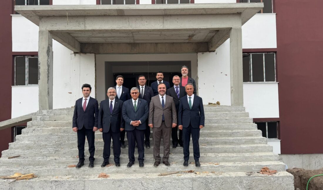 Çankırı Karatekin Üniversitesi Rektörü Prof. Dr. Mevlüt Karataş ve üniversite