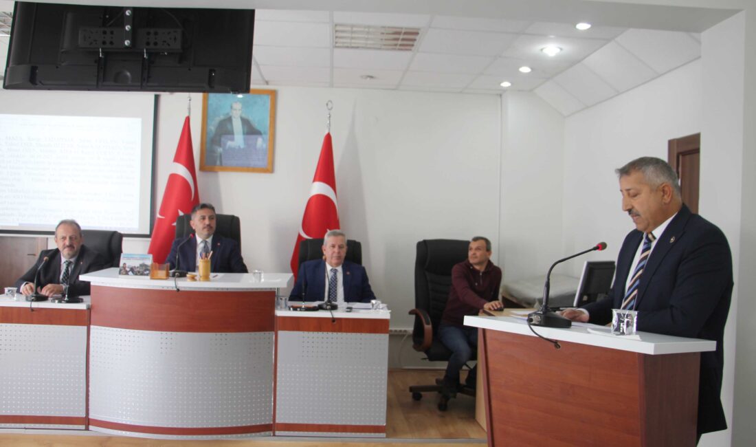 Dün Gerçekleştirilen İl Genel Meclisi toplantısında Orta ilçesindeki eğitim faaliyetlerine