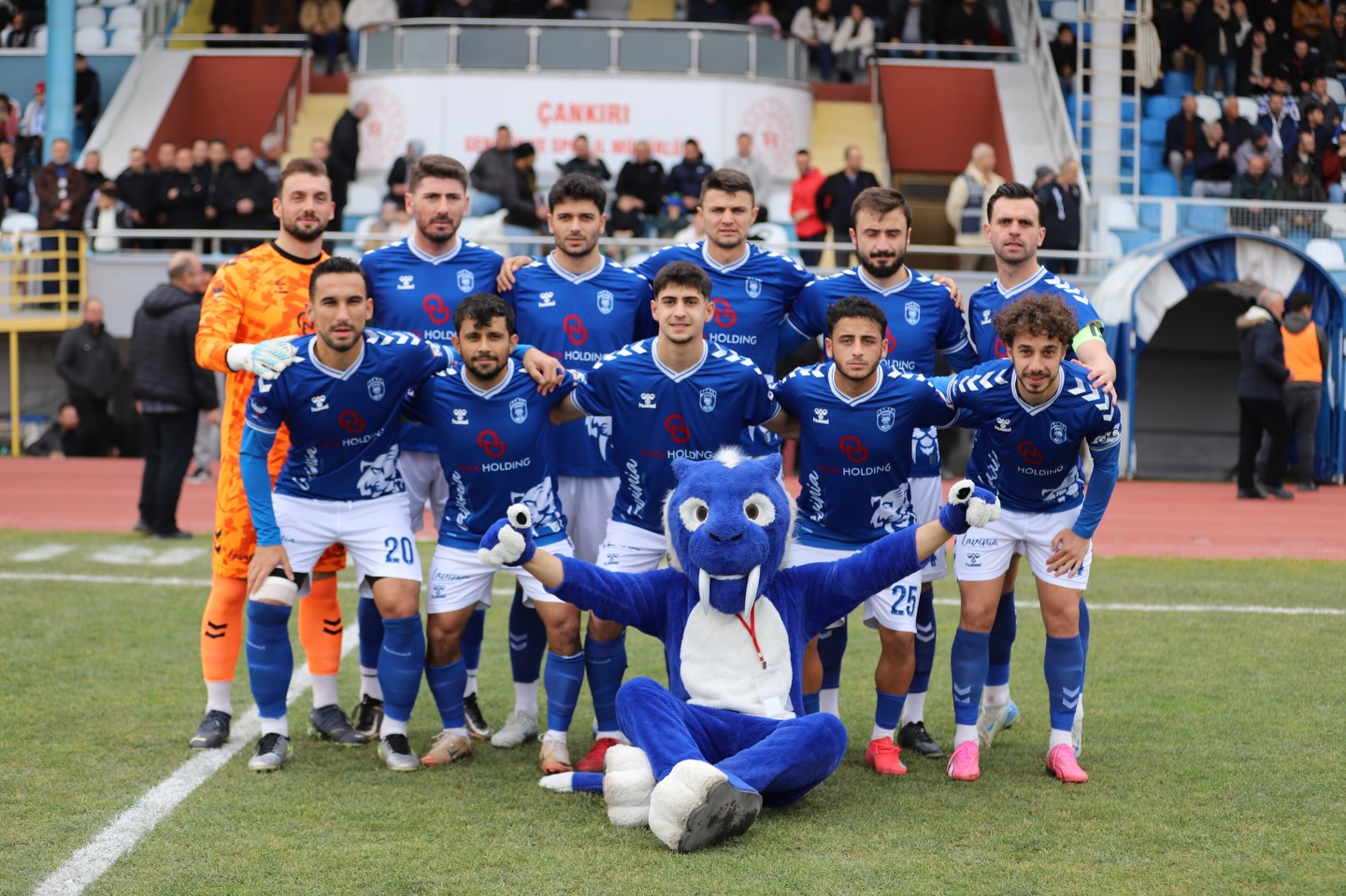 Çankırı Futbol Kulübü (FK) evinde Yeniçağa Spor Kulübü’nü 4-0 yenip