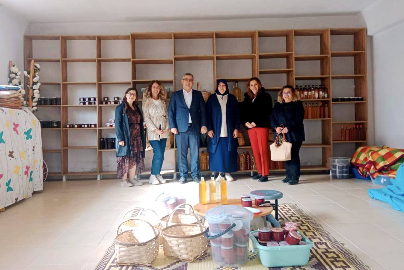 Çankırı TKDK İl Koordinatörü Emre Akbıyık ve İl Koordinatörlüğünde çalışanlar
