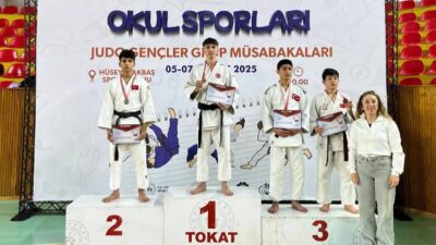 Tokat’ta düzenlenen Gençler Judo Grup Müsabakalarında mücadele eden sporcularımız madalya