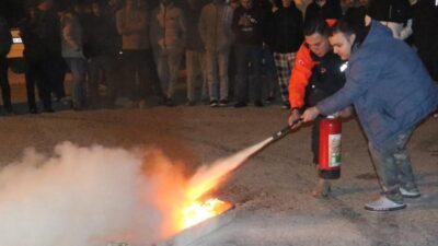 AFAD Çankırı İl Müdürlüğü tarafından afetlere hazırlık çalışmaları kapsamında öğrencilere