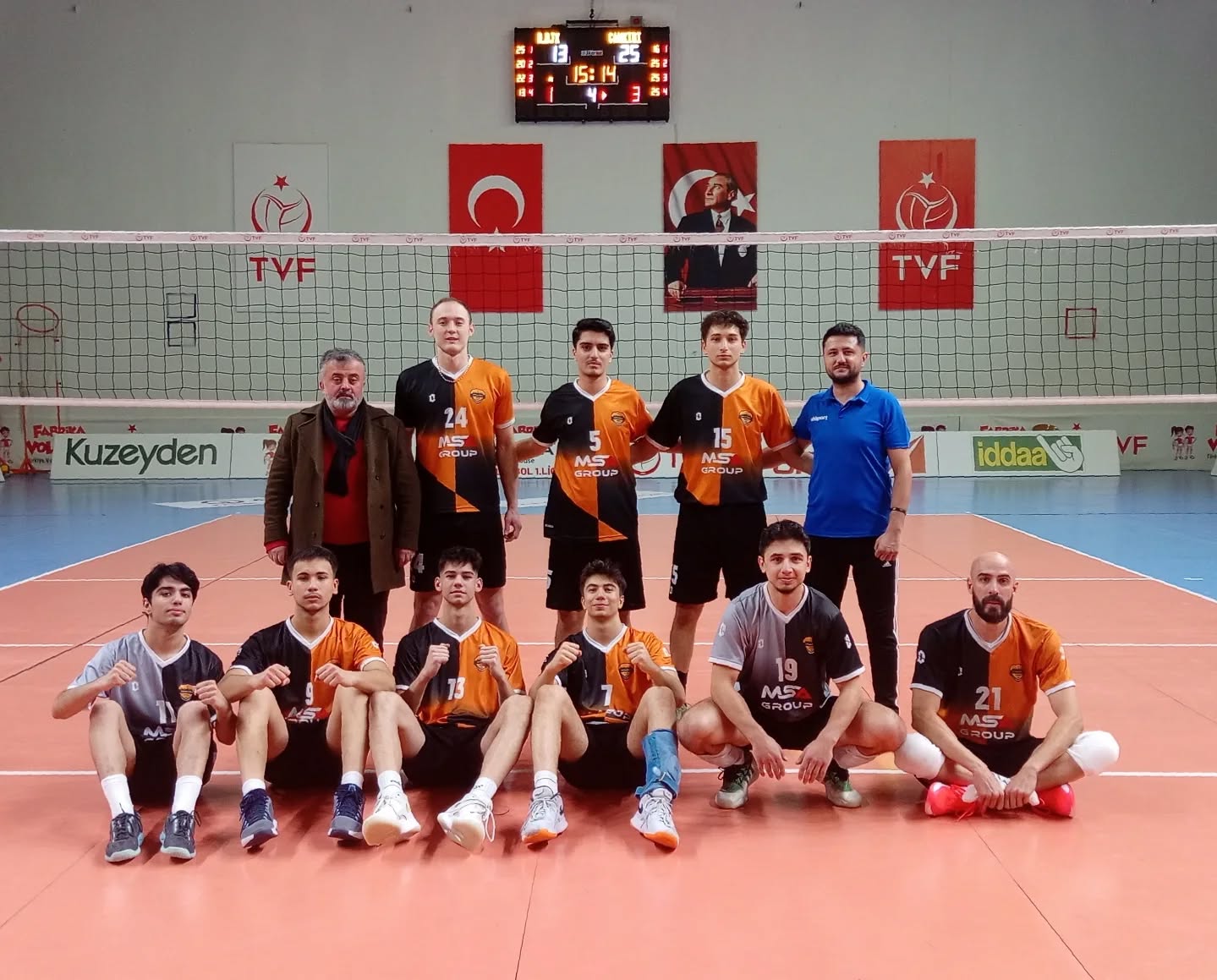 Türkiye Voleybol 2. Ligi 3. Grupta  mücadele eden Çankırı Birlik