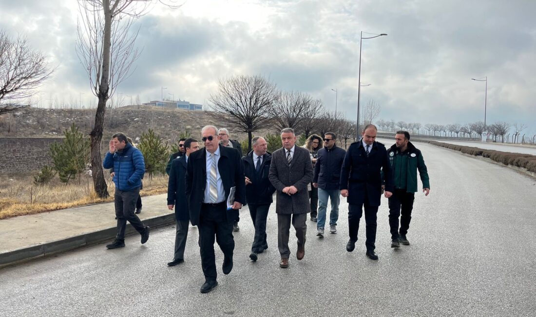 Heyelan riski bölgesinde inceleme Çankırı Karatekin Üniversitesi ve Çankırı Devlet Hastanesi’nin bulunduğu alandaki heyelan