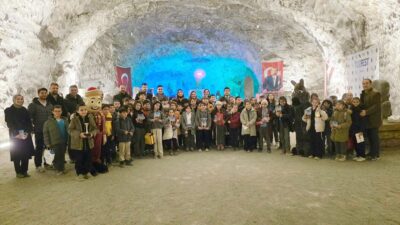 Yapraklı İlçe Halk Kütüphanesi ile Çankırı Şehit Hilmi Bıyıklı İlkokulu
