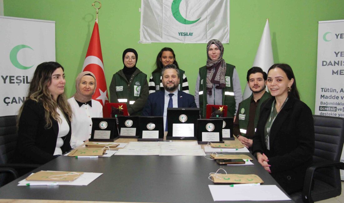 Yeşilay Çankırı, başarılarla dolu iki yılı değerlendirdi Türkiye Yeşilay Cemiyeti Çankırı Şube Başkanı İsmail Özcan, basın mensuplarını