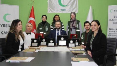 Türkiye Yeşilay Cemiyeti Çankırı Şube Başkanı İsmail Özcan, basın mensuplarını