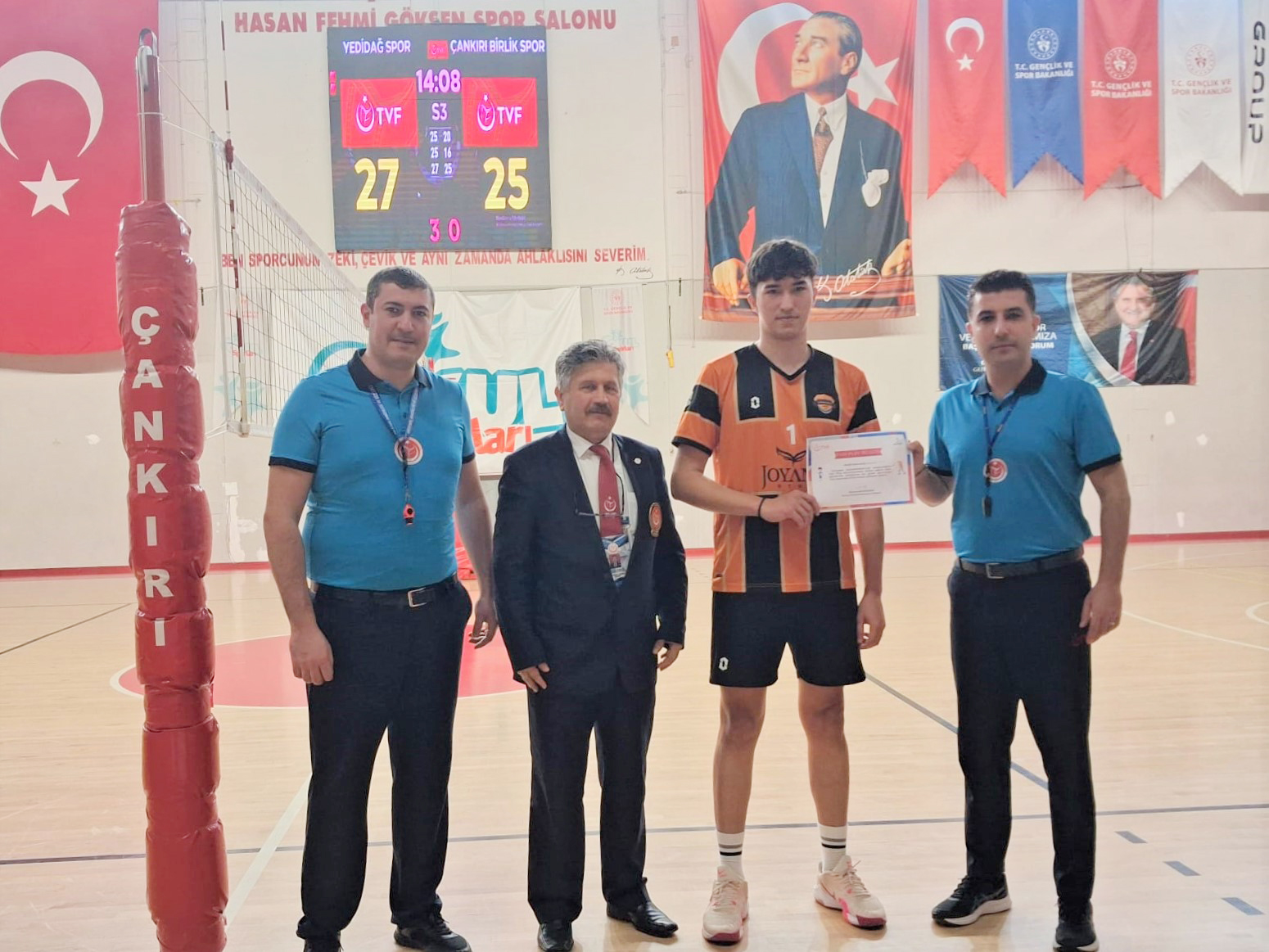 Çankırı Hasan Fehmi Gökşen Spor Salonu’nda oynanan 2. Lig Erkekler