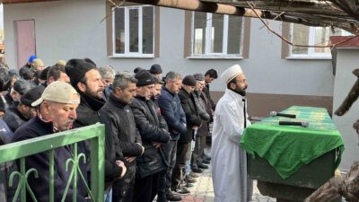 Ankara’da annesi ve arkadaşı tarafından öldürülen Esra Muratoğlu (28) memleketi