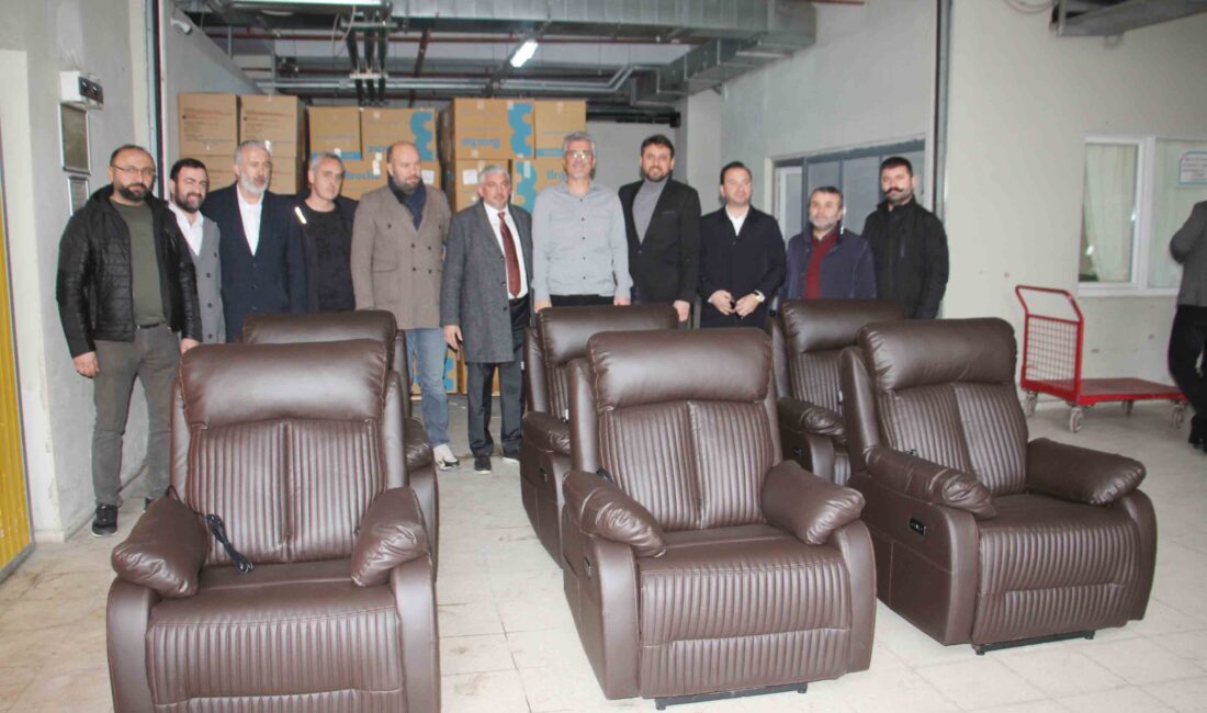 ÇASİD’dan hastaneye kemoterapi koltuğu Çankırı Sanayici İş Adamları Derneği tarafından Çankırı Devlet Hastanesine kemoterapi