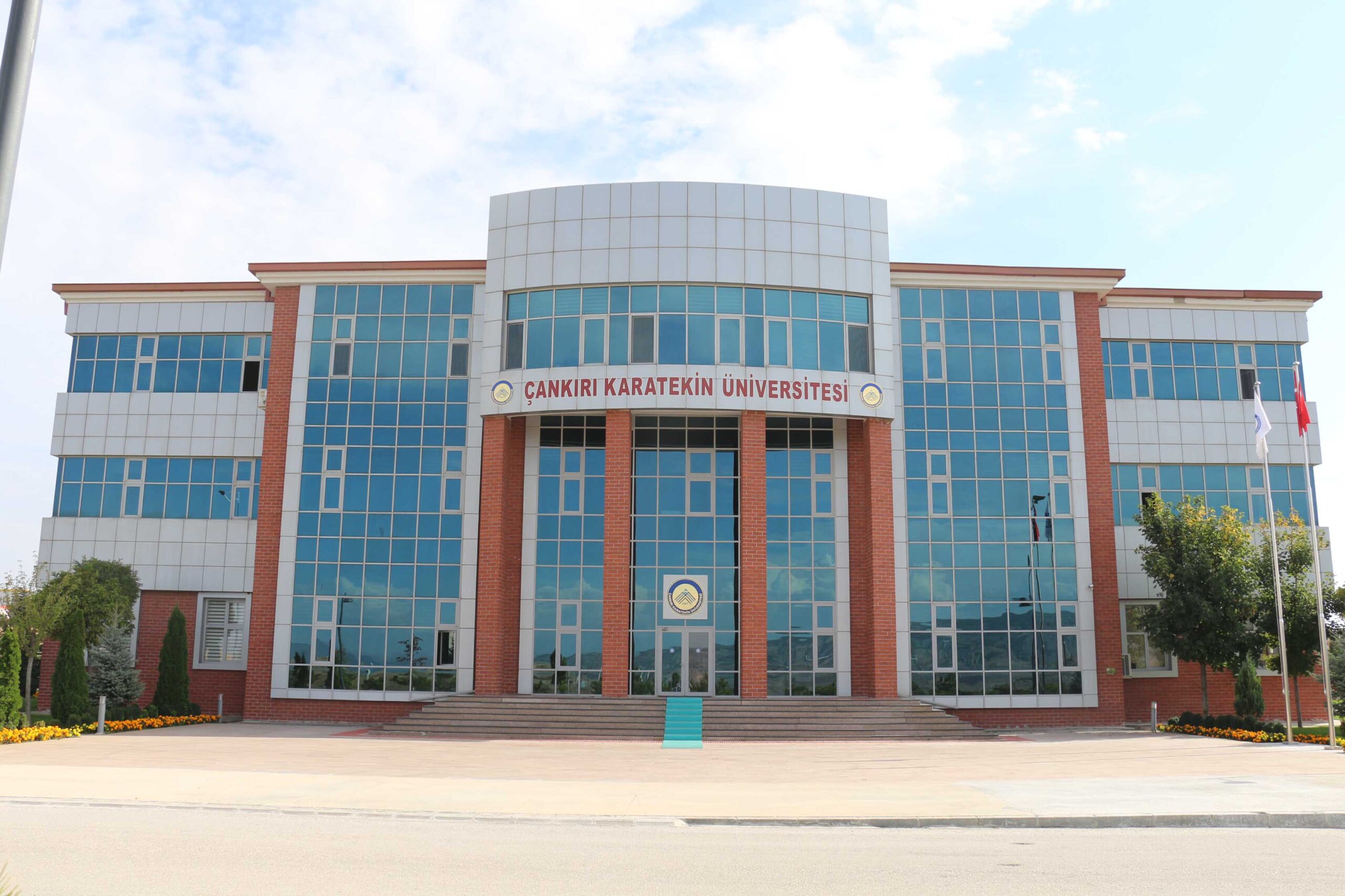 Çankırı Karatekin Üniversitesi, Meslek Yüksekokullarında bulunan 6 programın Mesleki Eğitim