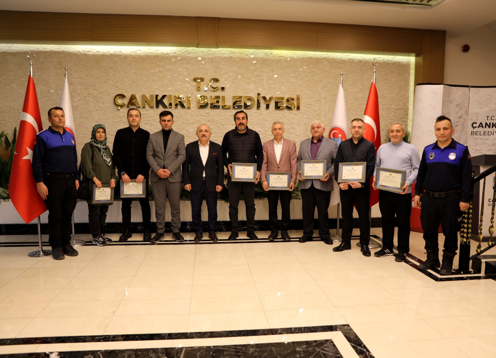 Çankırı Belediye Başkanı İsmail Hakkı Esen, şehir merkezindeki gıda üretim