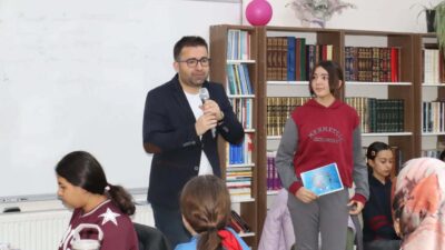 Çankırı İl Müftülüğü Diyanet Gençlik Merkezi, “Kitap Kurtları Tahlilde Buluşuyor”