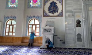 Kamu yararına ücretsiz çalışma yükümlülüğü kapsamında bulunan 10 yükümlü tarafından
