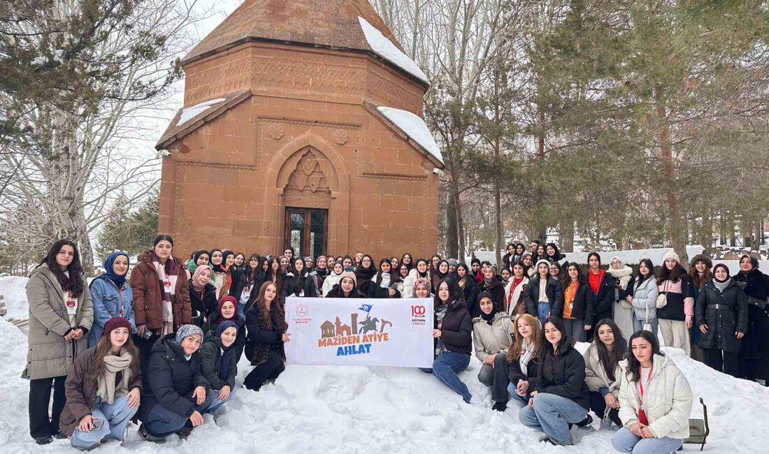 Öğrenciler Bitlis’te tarih ve doğayla buluştu Çankırı Nevzat Ayaz Sosyal Bilimler Lisesi öğrencileri, Yeşilay ile yürütülen