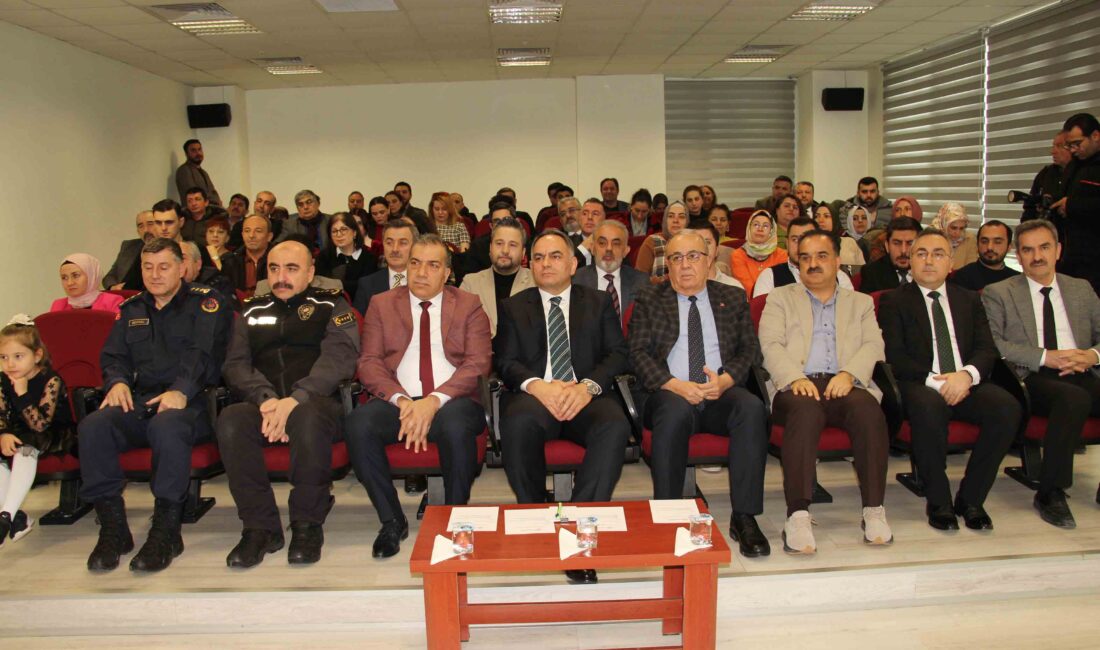 Vali Hüseyin Çakırtaş: “Dumansız Çankırı” mücadelesi vereceğiz 9 Şubat Sigara Bırakma Günü kapsamında Çankırı’da sigarayı bırakanlar için