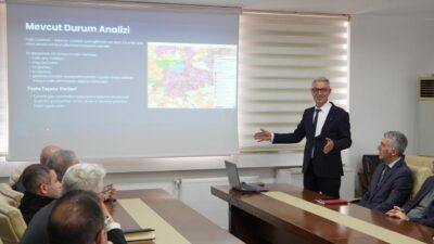 Karadeniz’in gözde turizm merkezlerinden Sinop’ta her yaz artan trafik yoğunluğuna