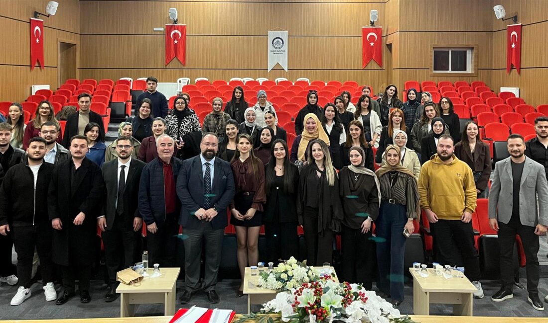 ÇAKÜ’de Dilekçe Eğitimi Atölyesi Gerçekleştirildi Çankırı Karatekin Üniversitesi HAK Topluluğu tarafından düzenlenen “Dilekçe Eğitimi Atölyesi”